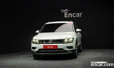 Volkswagen Tiguan 2020 2.0 гидро в Москве № 750110, миниатюра 3