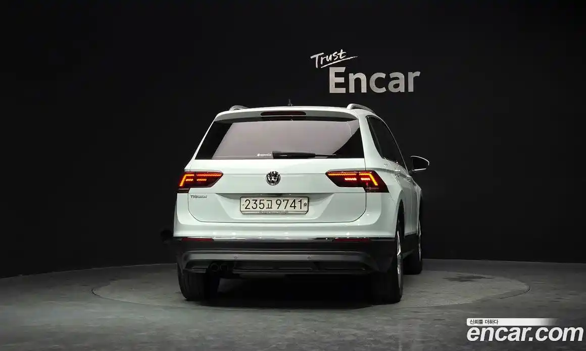 Volkswagen Tiguan 2020 2.0 гидро в Москве № 750110, фото 4