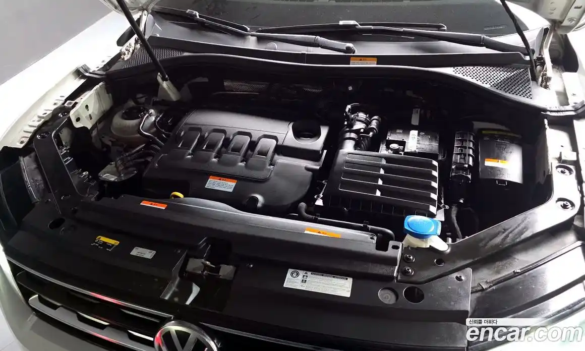 Volkswagen Tiguan 2020 2.0 гидро в Москве № 750110, фото 6