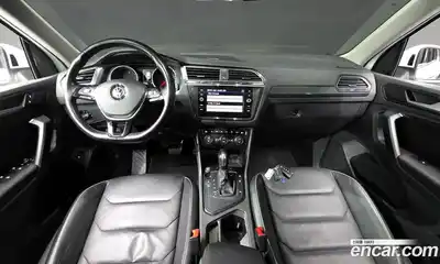 Volkswagen Tiguan 2020 2.0 гидро в Москве № 750110, миниатюра 7