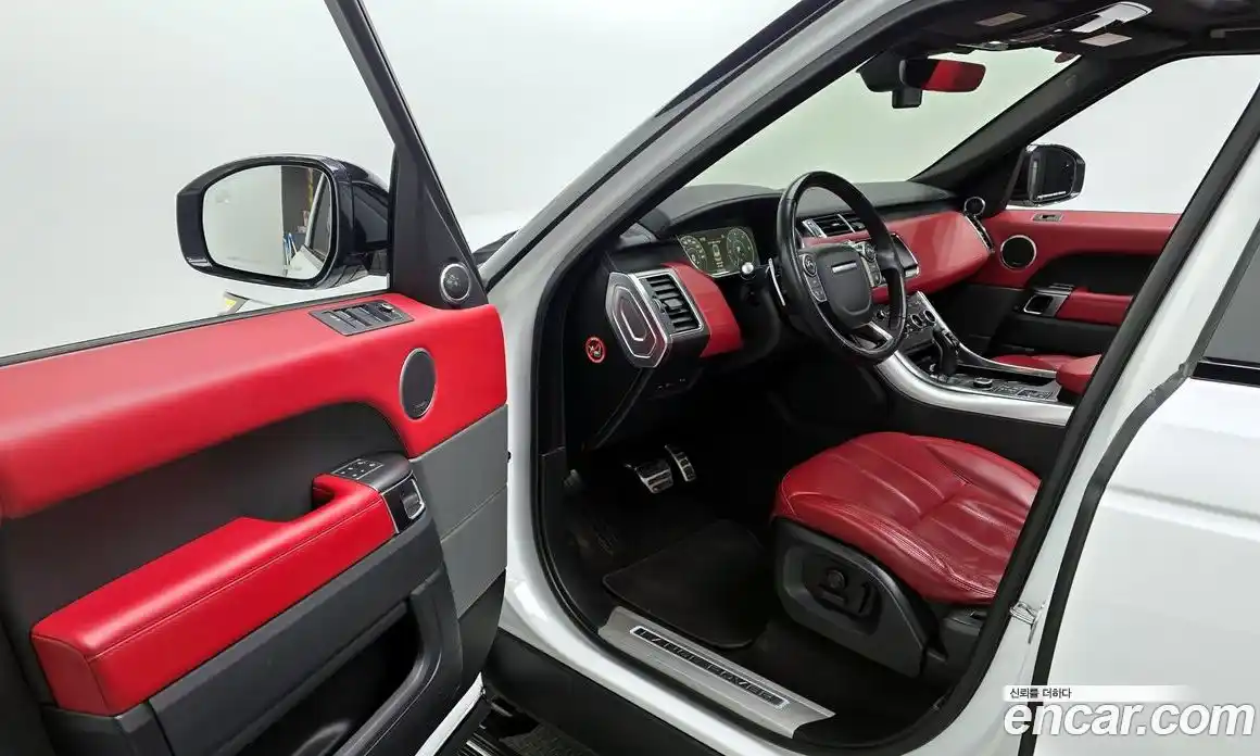 Land Rover Range-Rover Sport 2017 3.0 гидро в Москве № 766112, фото 10