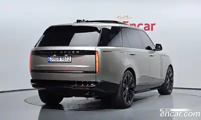 Land Rover Range-Rover 2025 4.4 гидро в Москве № 824637, миниатюра 2
