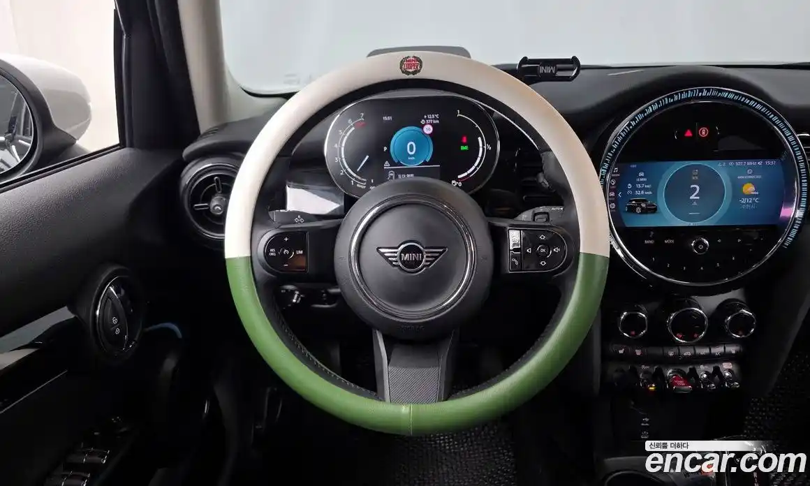 Mini Cooper 2023 1.5 гидро в Москве, фото 13
