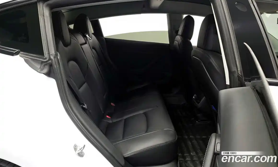 Tesla Model 3 2022 0.2 гидро в Москве № 825469, фото 12