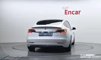 Tesla Model 3 2022 0.2 гидро в Москве № 825469, миниатюра 4