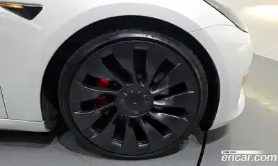 Tesla Model 3 2022 0.2 гидро в Москве № 825469, миниатюра 5