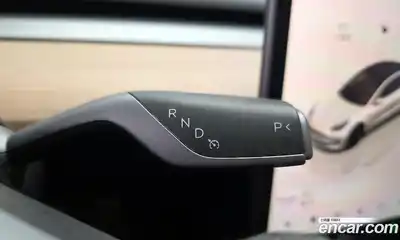 Tesla Model 3 2022 0.2 гидро в Москве № 825469, миниатюра 9