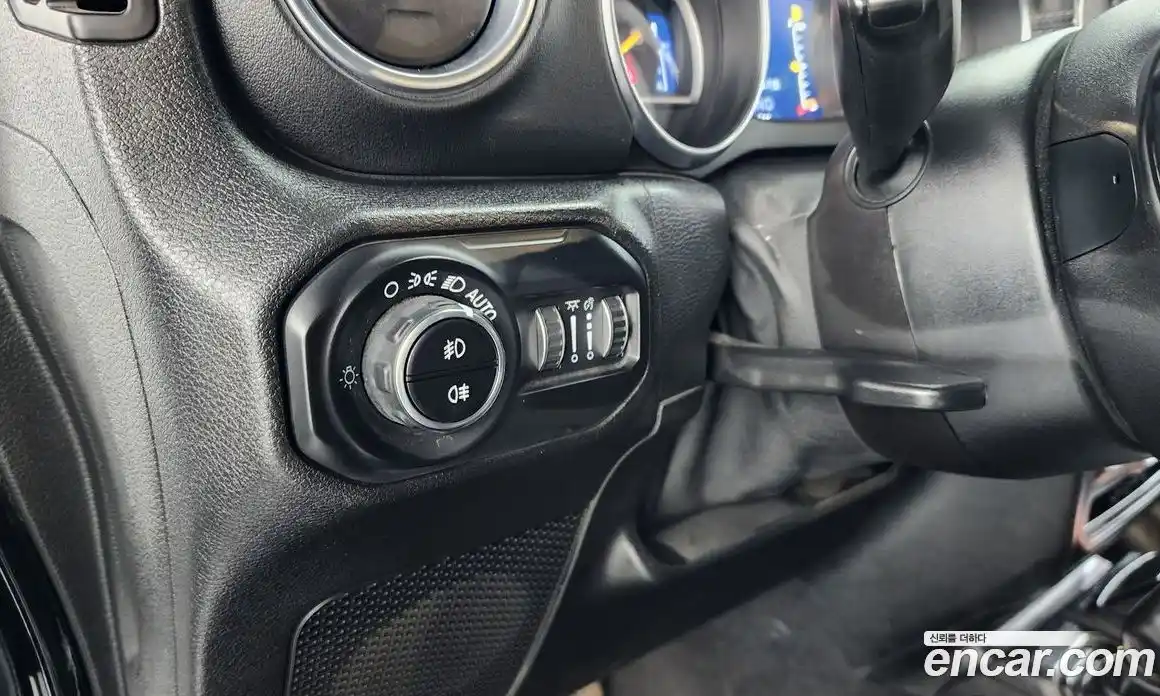 Jeep Wrangler 2021 2.0 гидро в Москве № 826607, фото 14