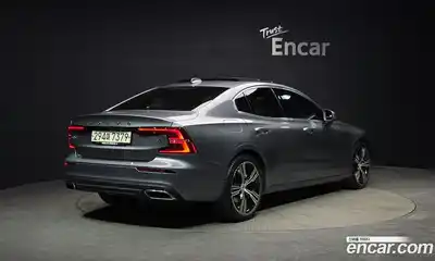 Volvo S60 2020 2.0 гидро в Москве № 860319, миниатюра 2