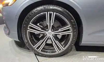 Volvo S60 2020 2.0 гидро в Москве № 860319, миниатюра 5