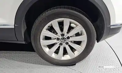 Volkswagen T-Roc 2021 2.0 гидро в Москве № 862247, миниатюра 5