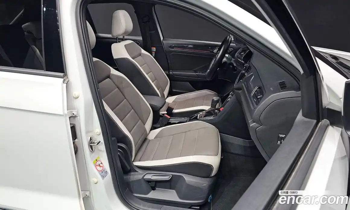 Volkswagen T-Roc 2021 2.0 гидро в Москве № 862247, фото 10