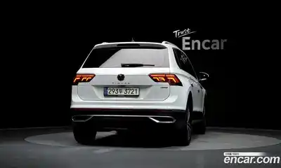 Volkswagen Tiguan 2021 2.0 гидро в Москве № 862407, миниатюра 4