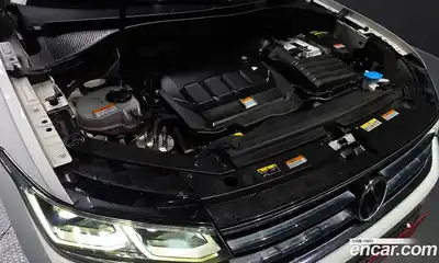 Volkswagen Tiguan 2021 2.0 гидро в Москве № 862407, миниатюра 6