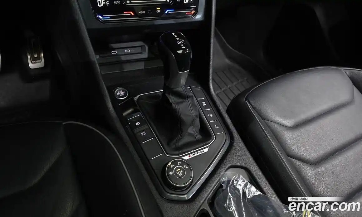 Volkswagen Tiguan 2021 2.0 гидро в Москве № 862407, фото 9
