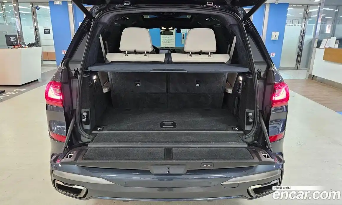 BMW X7 2021 4.4 гидро в Москве № 892286, фото 20