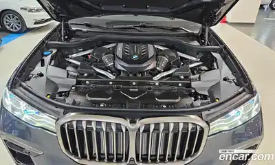 BMW X7 2021 4.4 гидро в Москве № 892286, миниатюра 6