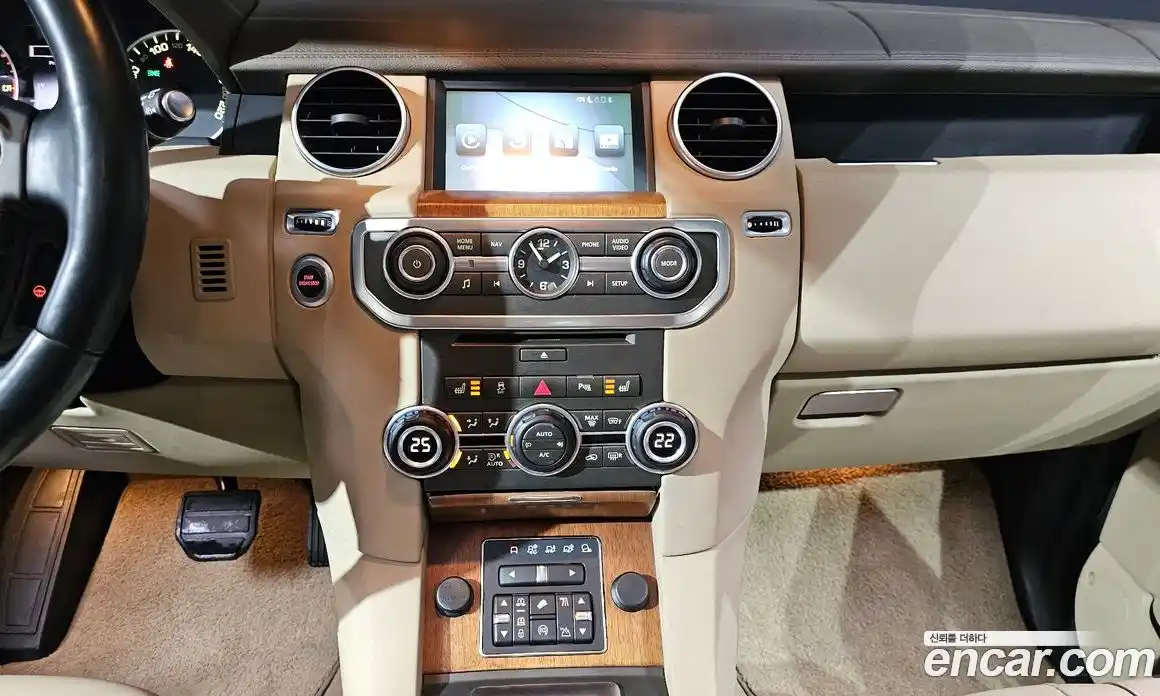 Land Rover Discovery 2016 3.0 гидро в Москве № 895012, фото 15