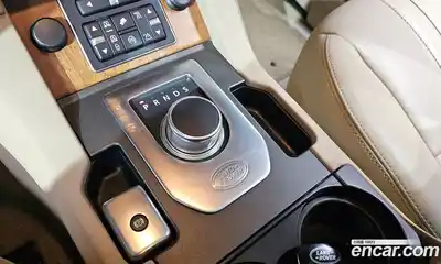 Land Rover Discovery 2016 3.0 гидро в Москве № 895012, миниатюра 9