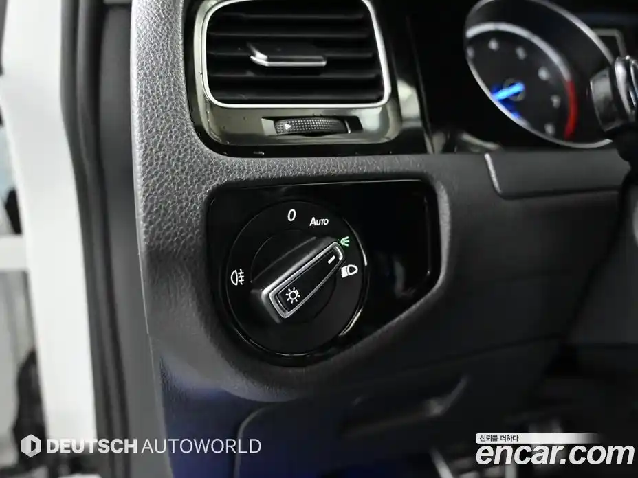 Volkswagen Golf 2016 2.0 гидро в Москве № 896076, фото 16