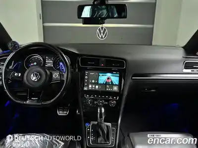 Volkswagen Golf 2016 2.0 гидро в Москве № 896076, миниатюра 7