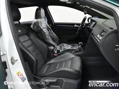 Volkswagen Golf 2016 2.0 гидро в Москве № 896076, миниатюра 10