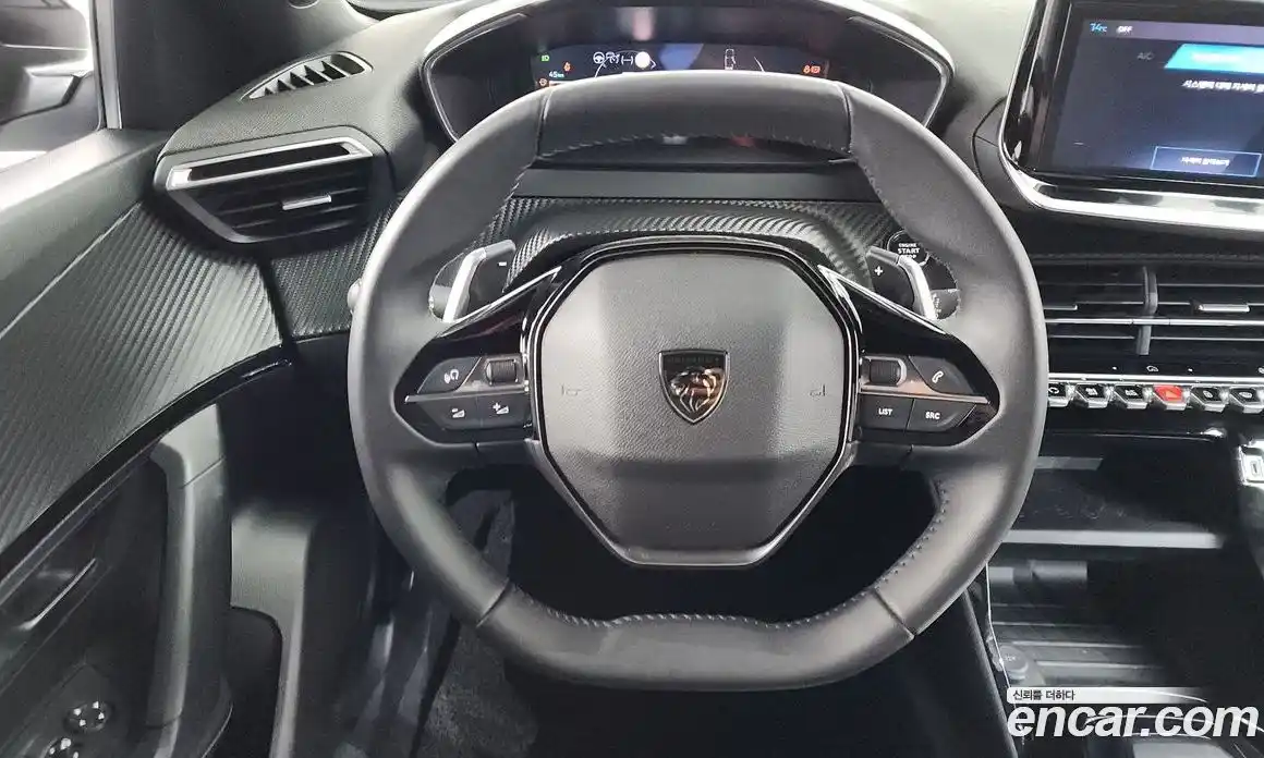 Peugeot 2008 2023 1.5 гидро в Москве № 897380, фото 13