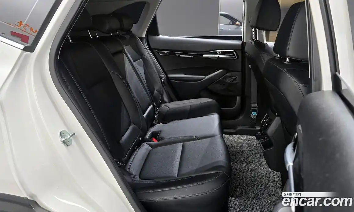 Kia Seltos 2023 1.6 Автомат в Москве № 929108, фото 12