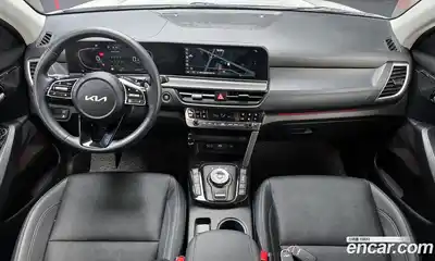 Kia Seltos 2023 1.6 Автомат в Москве № 929108, миниатюра 7