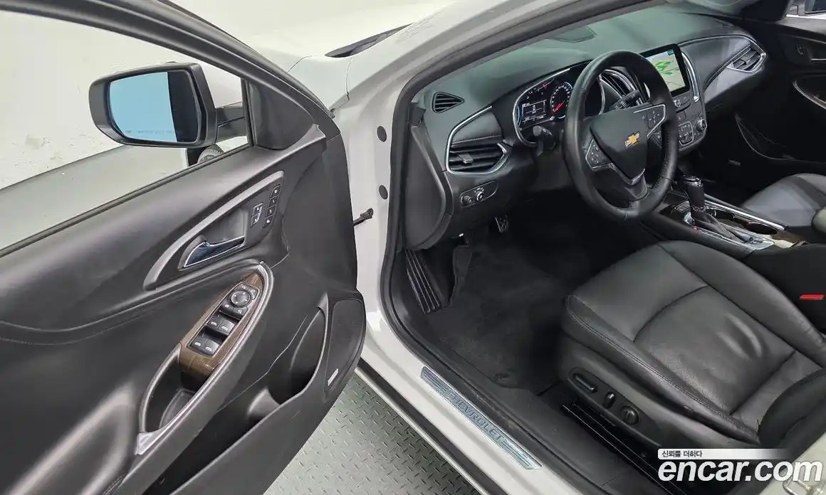 Chevrolet Malibu 2017 1.5 гидро в Москве, фото 12
