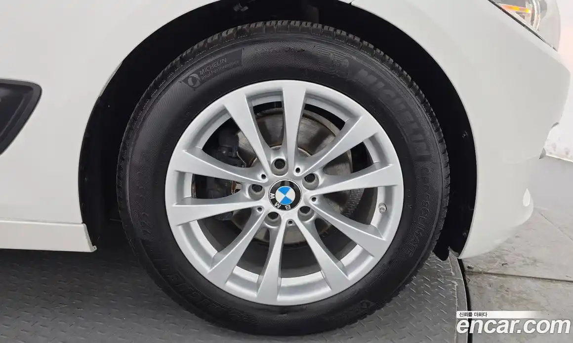 BMW 3-Series 2018 2.0 гидро в Москве № 968047, фото 5
