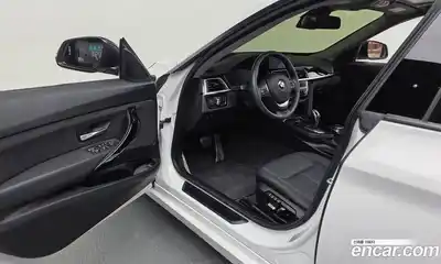 BMW 3-Series 2018 2.0 гидро в Москве № 968047, миниатюра 10