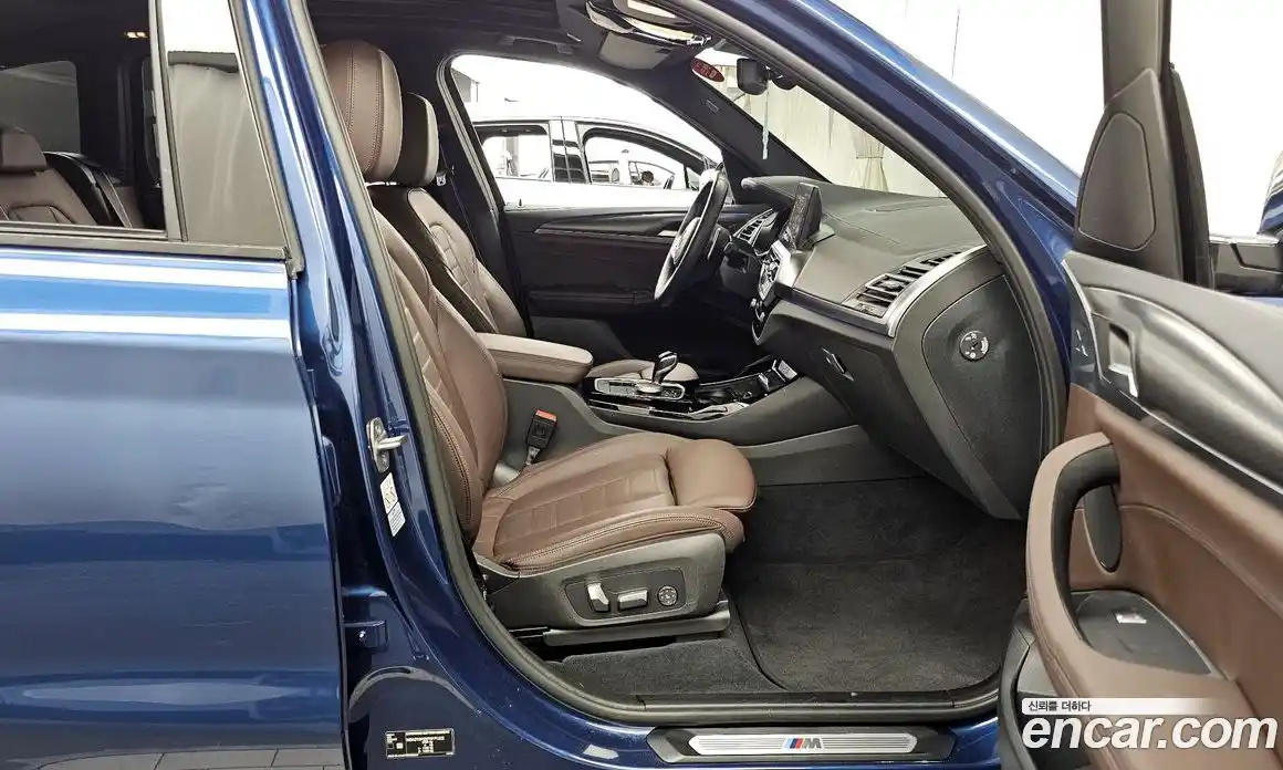 BMW X3 2023 2.0 гидро в Москве № 968443, фото 11