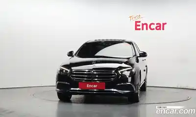 Mercedes-Benz E-Class 2023 2.0 гидро, миниатюра 3