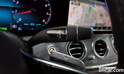 Mercedes-Benz E-Class 2023 2.0 гидро, миниатюра 9