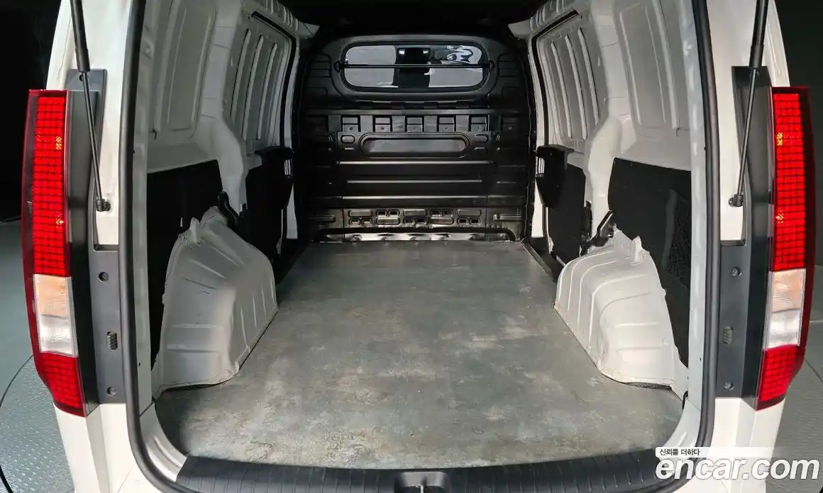 Hyundai Staria 2022 2.2 Автомат в Москве № 971584, фото 20