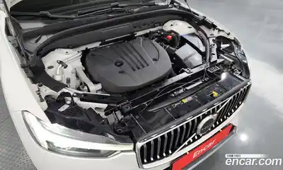 Volvo XC60 2023 2.0 гидро в Москве № 971760, миниатюра 6