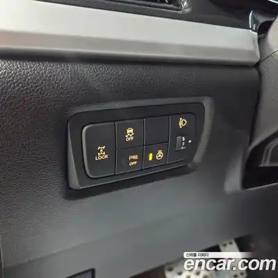 SsangYong Korando 2019 2.2 Автомат в Москве № 974162, миниатюра 9