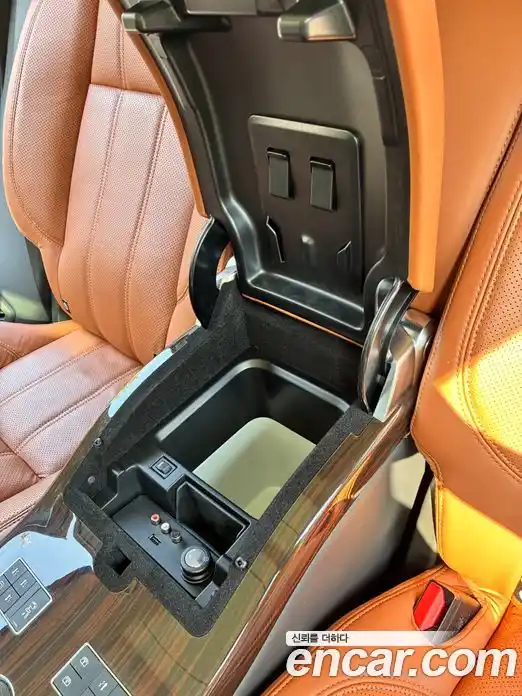 Land Rover Range-Rover 2016 5.0 гидро в Москве № 975801, фото 14
