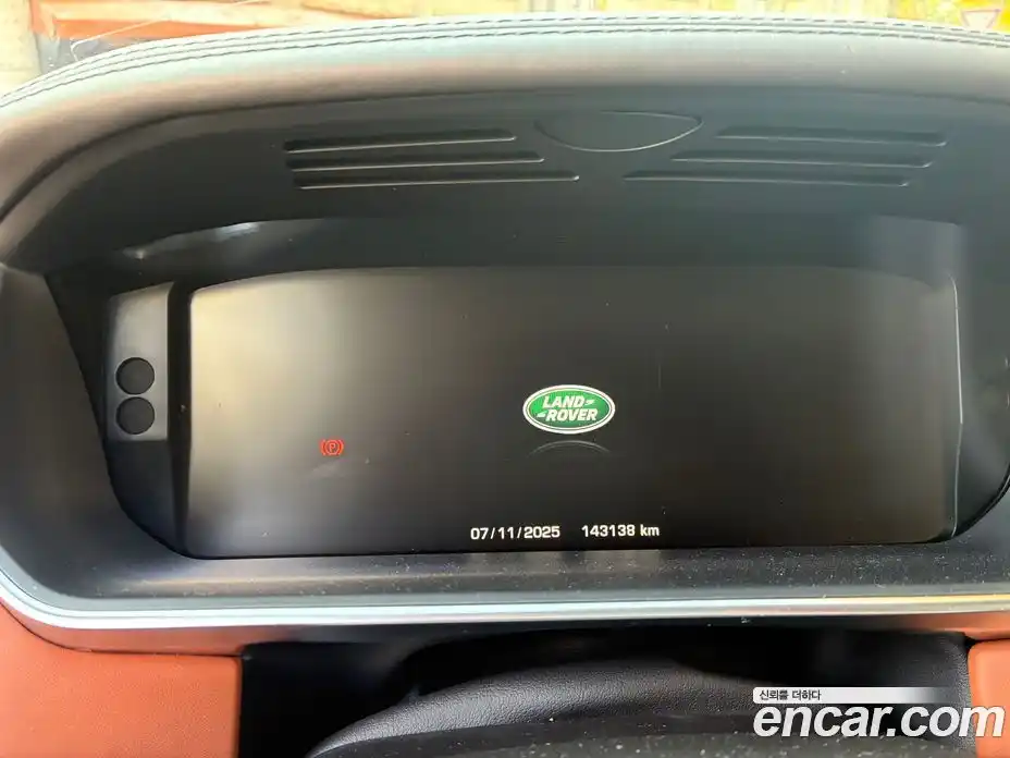 Land Rover Range-Rover 2016 5.0 гидро в Москве № 975801, фото 19