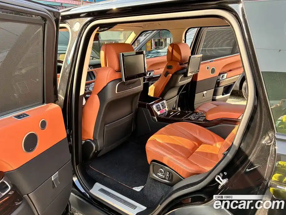 Land Rover Range-Rover 2016 5.0 гидро в Москве № 975801, фото 9