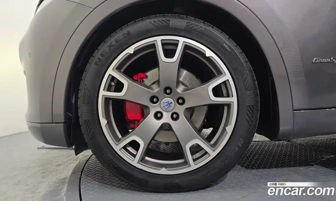 Maserati Levante 2018 3.0 гидро в Москве № 976442, фото 5