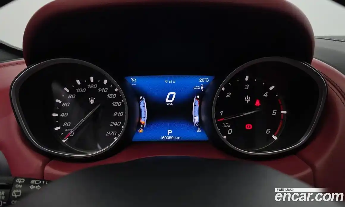 Maserati Levante 2018 3.0 гидро в Москве № 976442, фото 8