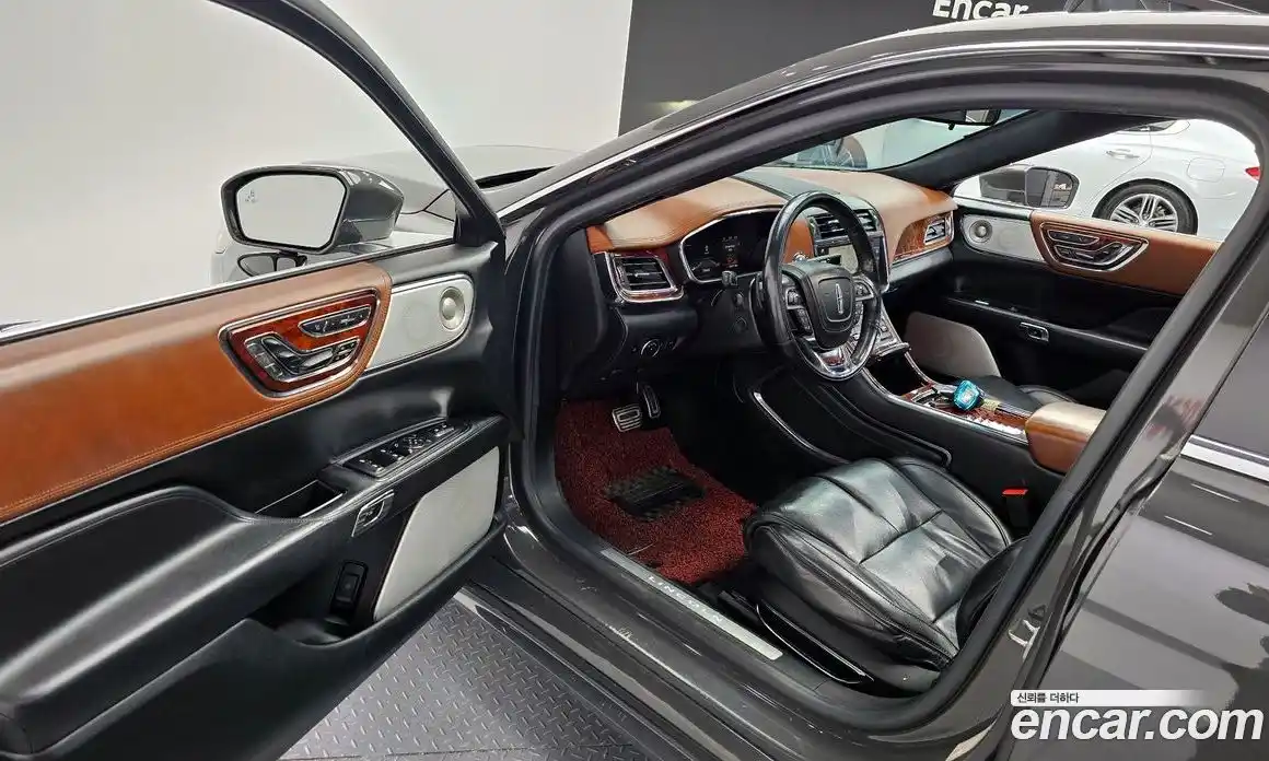 Lincoln Continental 2017 3.0 гидро в Москве № 988314, фото 11