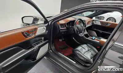 Lincoln Continental 2017 3.0 гидро в Москве № 988314, миниатюра 11