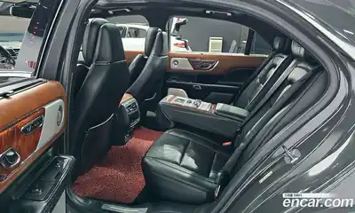 Lincoln Continental 2017 3.0 гидро в Москве № 988314, миниатюра 12