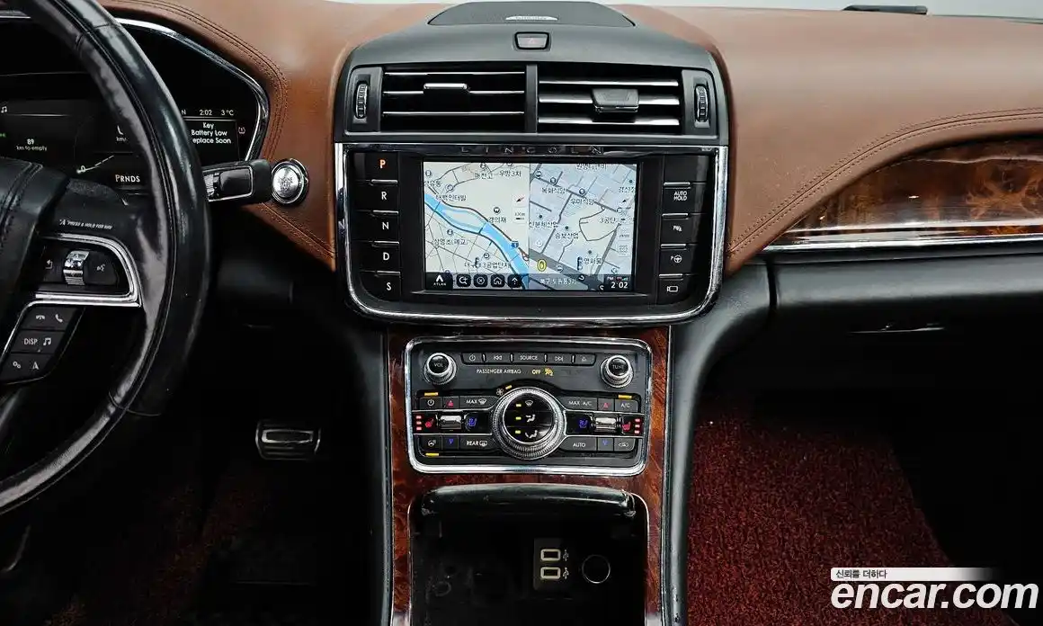 Lincoln Continental 2017 3.0 гидро в Москве № 988314, фото 15