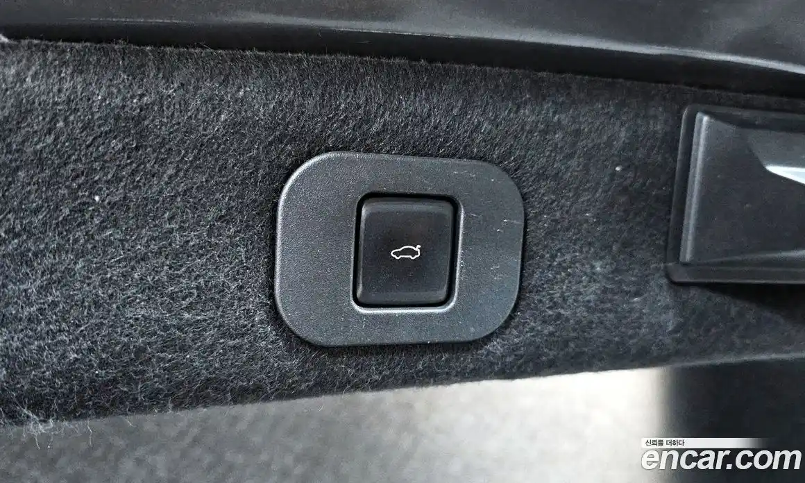 Lincoln Continental 2017 3.0 гидро в Москве № 988314, фото 19