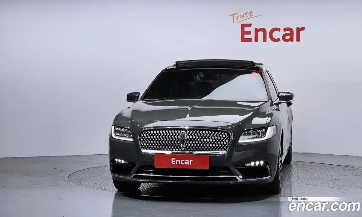 Lincoln Continental 2017 3.0 гидро в Москве № 988314, фото 3