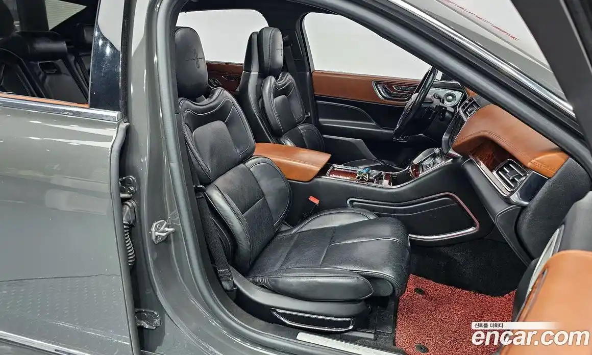 Lincoln Continental 2017 3.0 гидро в Москве № 988314, фото 10